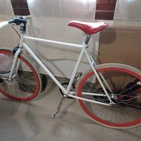 Bici scatto fisso