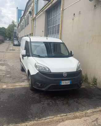 FIAT DOBLÒ CARGO 1.6 MULTIJET 105 CV – 3 POSTI