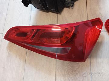 fari posteriore audi q5 