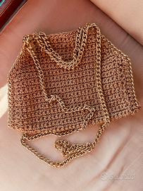 Borsa in cordino beige con catena dorata