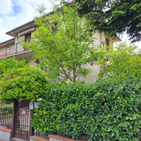 Bifamiliare su 2 livelli posizione tranquilla