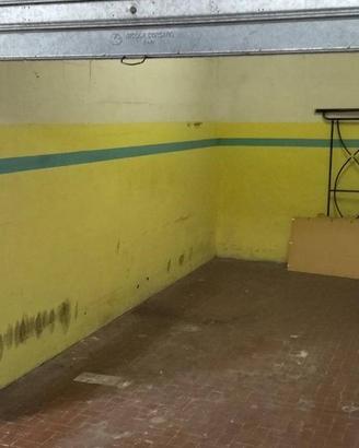 Box / Garage di 19 m² a Genova
