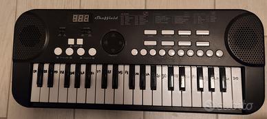 strumento musicale-tastiera