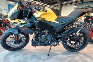 Aprilia Tuono 125 Aprilia tuono 125 € 5 2025