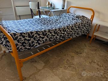 letto in metallo smaltato
