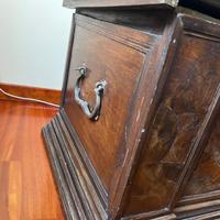 Cassapanca in legno (noce)