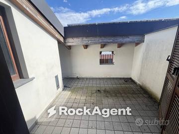 Appartamento di 60 m² con 2 locali e box auto a Ca