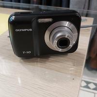 OLYMPUS T10 MACCHINA FOTOGRAFICA 
