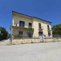 Villa singola L'Aquila [GRO749VRG]
