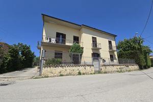 Villa singola L'Aquila [GRO749VRG]
