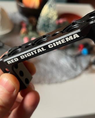 RED KOMODO Wing Grip — Maniglia ergonomica origina