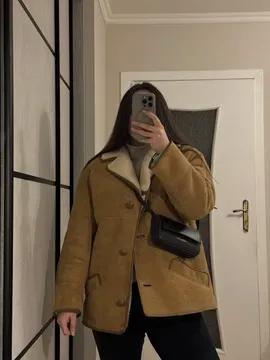 Cappotto in pelle di montone naturale