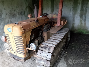 OM 50 Trattore a cingoli