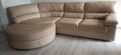 Divano in pelle " poltrone e sofà" 