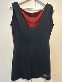 Vestito nero desigual