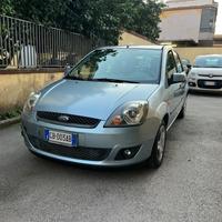 Ford Fiesta 1.4 TDCi 5p. Ghia