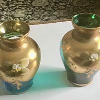 Vasetti vintage in vetro colorato dipinto a mano