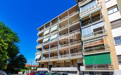 AMPIO TRILOCALE DI 107 MQ CON TERRAZZI E DOPPI SER