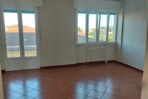 Appartamento Lucca est. Tre camere 