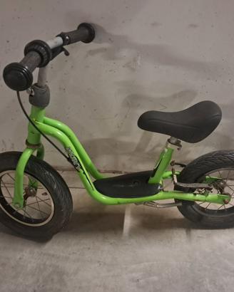 Biciclettina senza pedali per equilibrio