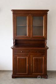 Credenza con vetrina