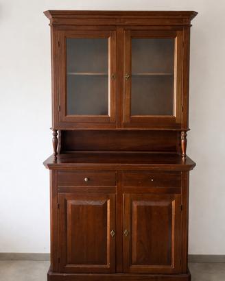 Credenza con vetrina