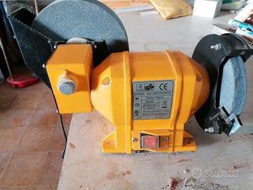 SMERIGLIATRICE DA BANCO