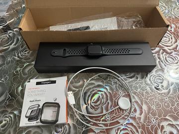 Apple Watch 6 Nike 40mm alluminio Gps+Cellulare
