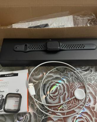 Apple Watch 6 Nike 40mm alluminio Gps+Cellulare