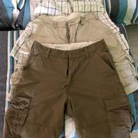 3 Bermuda / shorts Levis