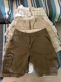 3 Bermuda / shorts Levis