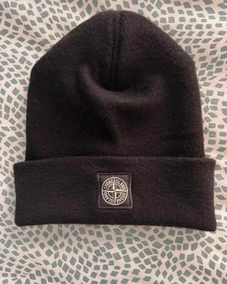 Berretto stone island