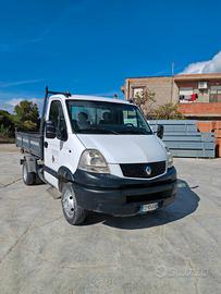 Camion ribaltabile trilaterale 