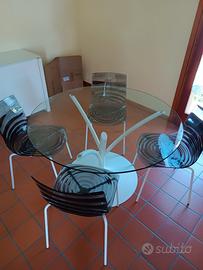 Tavolo e sedie Calligaris 