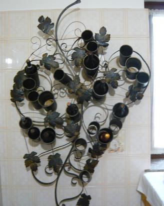 Arredo espositore bottiglie forma grappolo