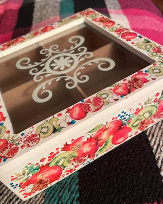 Scatola in legno porta te’ e tisane