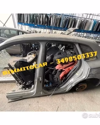 Audi Q5 2022 Scocca per tagliate