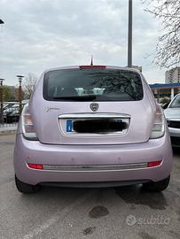 Lancia ypsilon elle