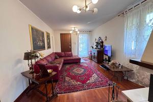 Villa di 142 m² con più di 5 locali e box auto a S