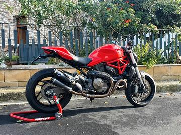 Ducati Monster 821 - 2016 FULL CARBON - Termignoni