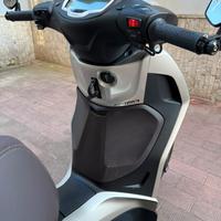 Beverly 400 cc UNICOPROPRIETARIO