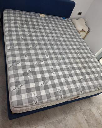 Materasso Majestic 180 x 220 quasi nuovo