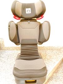 Seggiolino auto con base Isofix