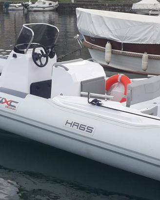 Gommone motore carrello pari al nuovo