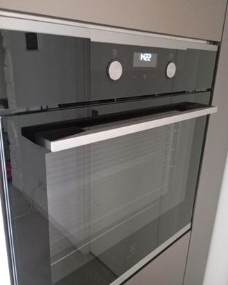 Forno da incasso Electrolux KOFEH60X