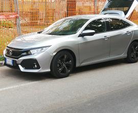 HONDA Civic 10ª serie - 2019