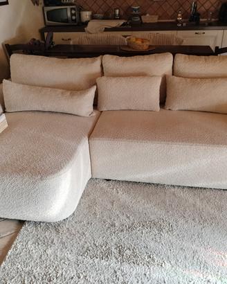 divano letto con tessuto antigraffio