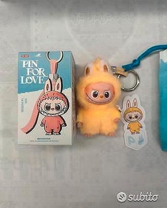 Labubu Popmart Pin for Love - Lettera P