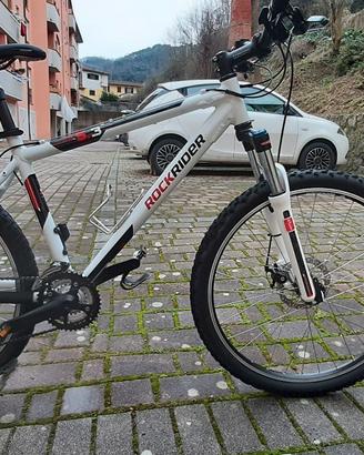 Bicicletta Rockrider 5.3