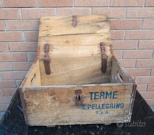 cassetta in legno Bibite San Pellegrino da cm. 49